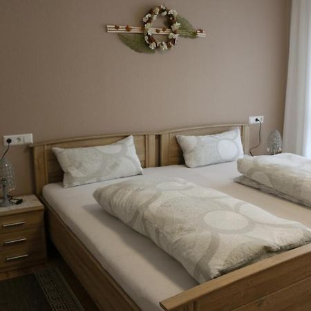 Ferienwohnung Am Berg Bräunlingen Exteriör bild